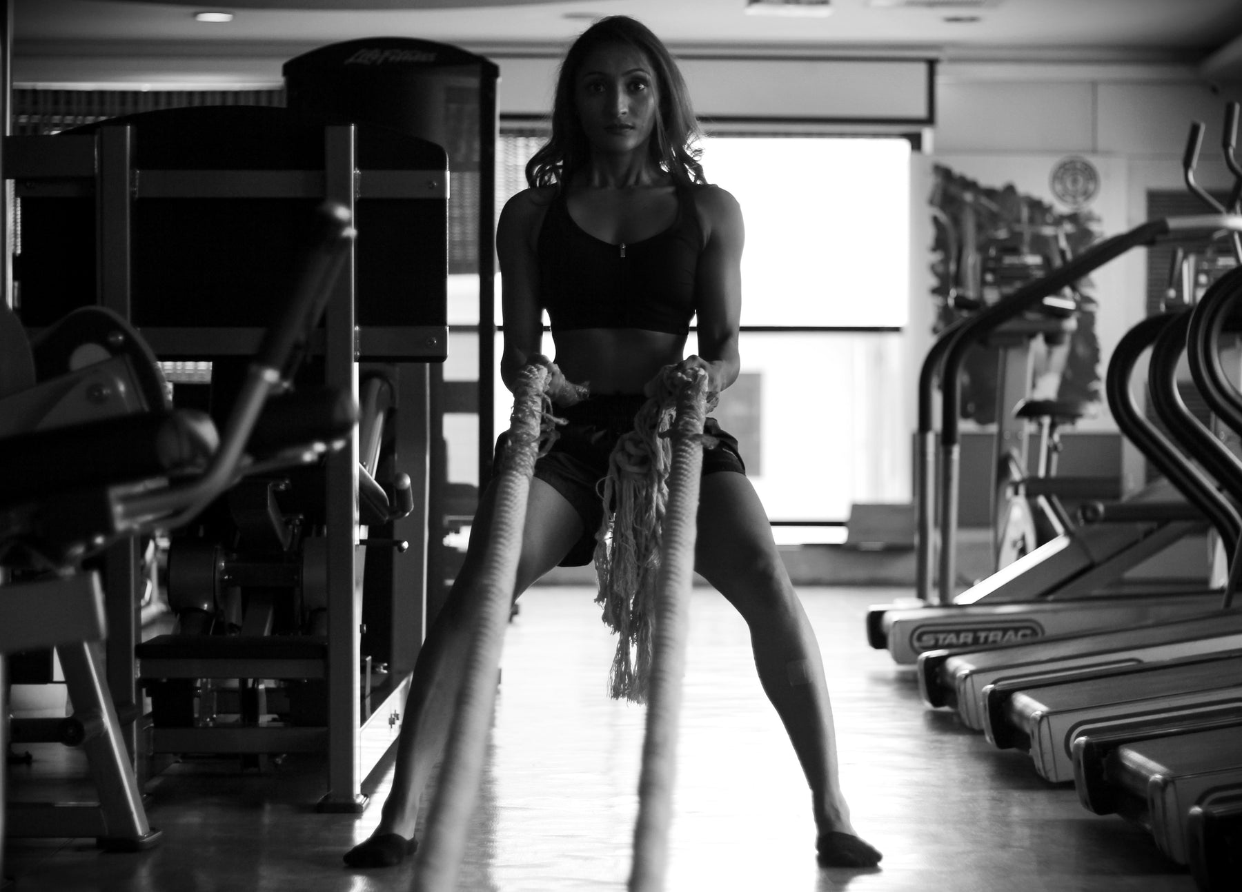 11 min no equipment chest workout for women. - Roshni Sanghvi