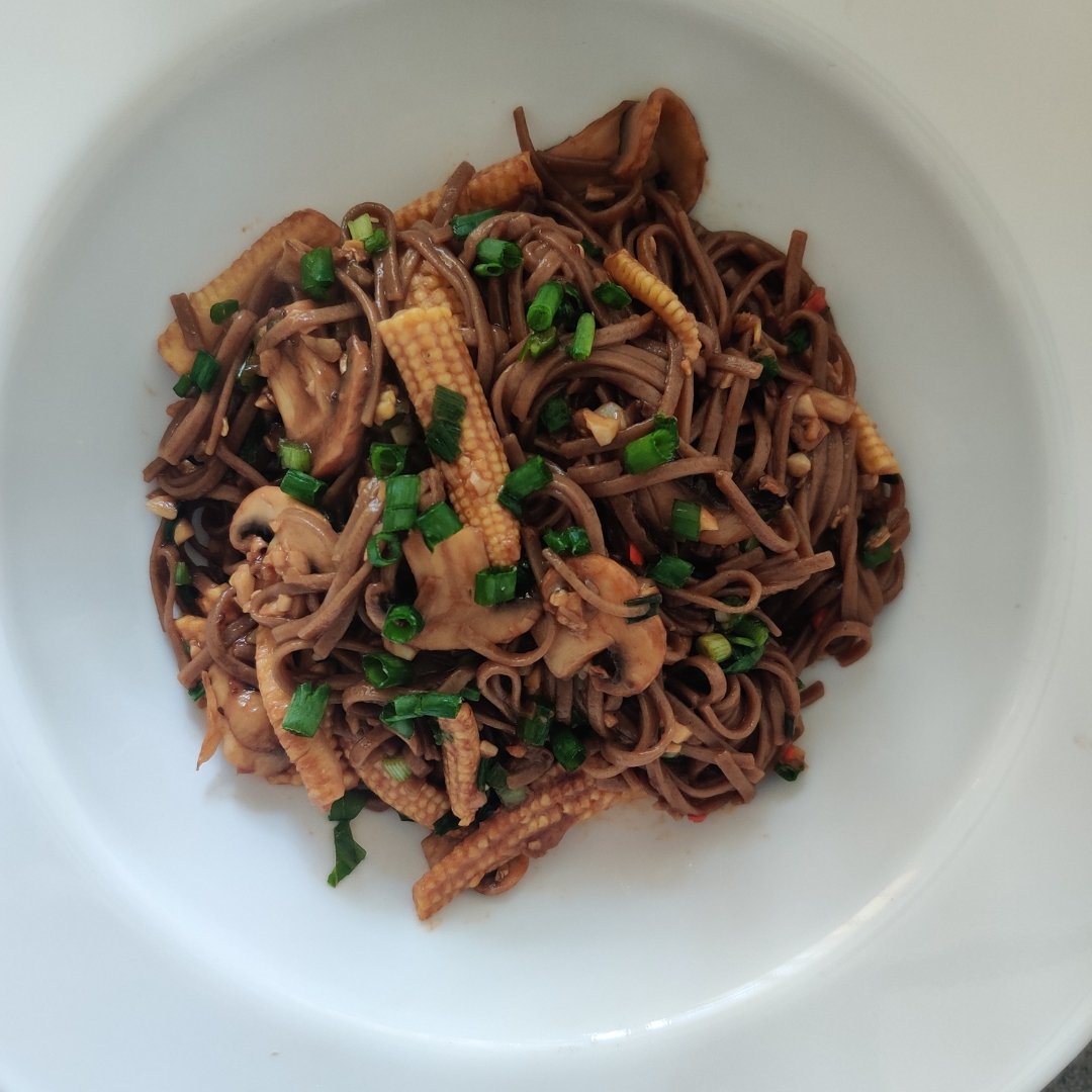 Chilli Garlic Noodles - Roshni Sanghvi